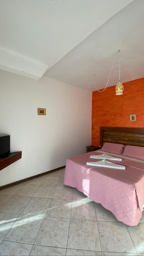 Memorial Residencial Pensión 3*